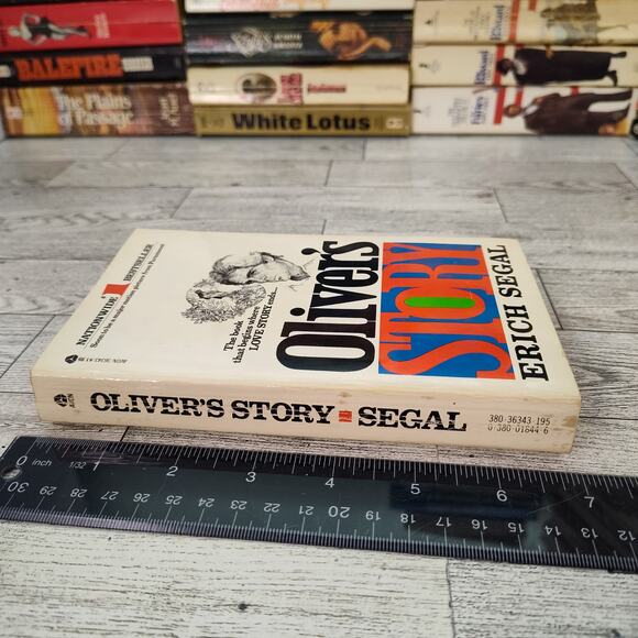OLIVERS STORY Erich Segal 1978 Avon Paperback Second Printing - Picture 7 of 11